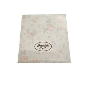 Vintage Porcelain Dolls Kissing Girl and Boy with Pet Kitten‎ in Box Certificate